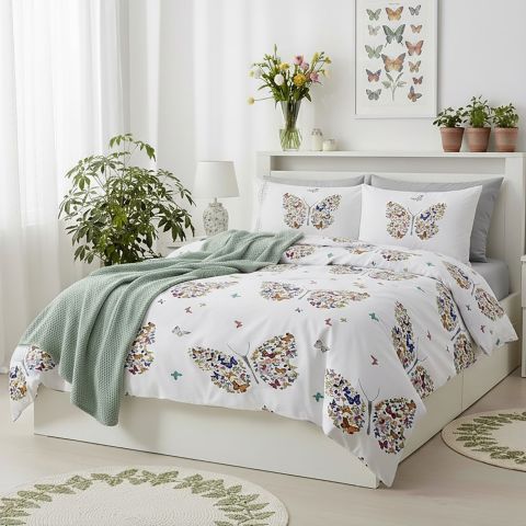 Lenjerie pat dublu ELVO 4 piese cearsaf pat 230x250 cm, pilota 200x230 cm, 2 fete perne 50x70 cm, Fluturi Alb / Gri