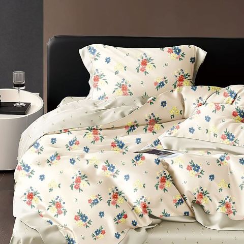 Lenjerie de pat dublu king size Percalle imprimat Bumbac 100% 6 piese cearsaf pat 240x260 cm, pilota 200x230 cm, 2 fete perne 50x70 cm, 2 fete perne 70x70 cm Floricele colorate Bej, Pucioasa