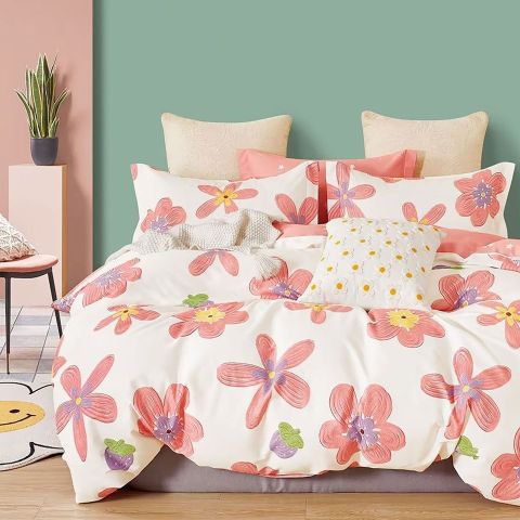 Lenjerie de pat dublu king size Percalle imprimat Bumbac 100% 6 piese cearsaf pat 240x260 cm, pilota 200x230 cm, 2 fete perne 50x70 cm, 2 fete perne 70x70 cm Flori Crem / Roz, Pucioasa