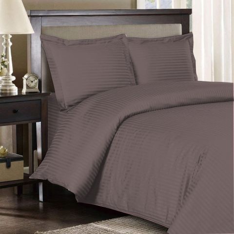 Lenjerie de pat dublu Damasc Bumbac 100% HoReCa gros cu dunga 1 cm, 4 piese, cearsaf pat 220x240 cm, cearsaf pilota 200x220 cm, 2 fete perne 50x70cm Maro