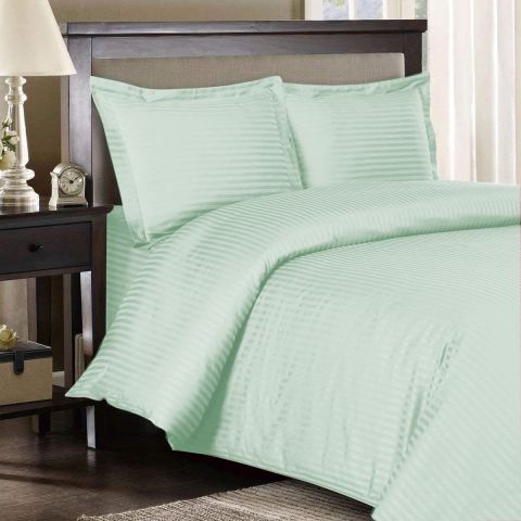 Lenjerie de pat dublu Damasc Bumbac 100% HoReCa gros cu dunga 1 cm, 4 piese, cearsaf pat 220x240 cm, cearsaf pilota 200x220 cm, 2 fete perne 50x70cm Verde Mint