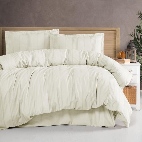 Lenjerie de pat dublu Bumbac Ranforce Boutique 4 piese, cearsaf pat 240x260 cm, pilota 200x220 cm, 2 fete perne 50x70 cm, Clasy Crem ARAKIS V5