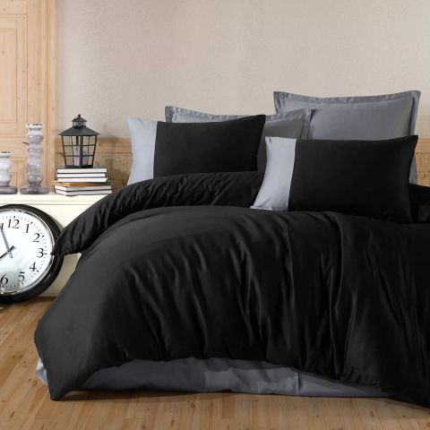 Lenjerie de pat dublu Bumbac Ranforce Boutique 4 piese, cearsaf pat 240x260 cm, pilota 200x220 cm, 2 fete perne 50x70 cm, Clasy Gri / Negru PURE V1