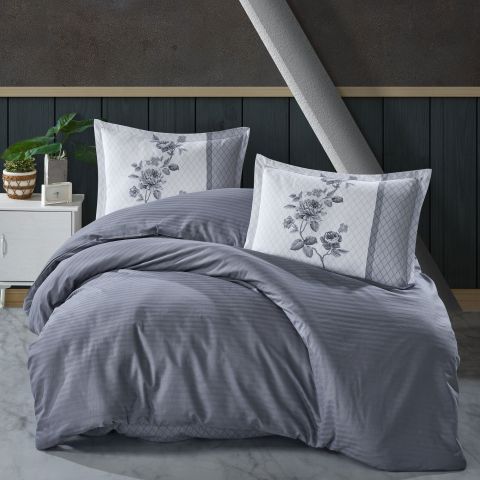 Lenjerie pat dublu Bumbac Ranforce Boutique 4 piese, cearsaf pat 240x260 cm, pilota 200x220 cm, 2 fete perne 50x70 cm, Clasy Gri SUAVE V1