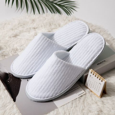 Papuci tip Hotel și SPA din velur și talpă cauciuc 10 mm, de unică folosință LUXE SOLE , Alb