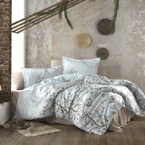 Lenjerie pat premium Lux Satin 100% Bumbac, 4 piese king size, cearsaf 240x260 cm, pilota 200x220 cm, 2 fete perne 50x70 cm, Bleu Elegant, Alvin V1