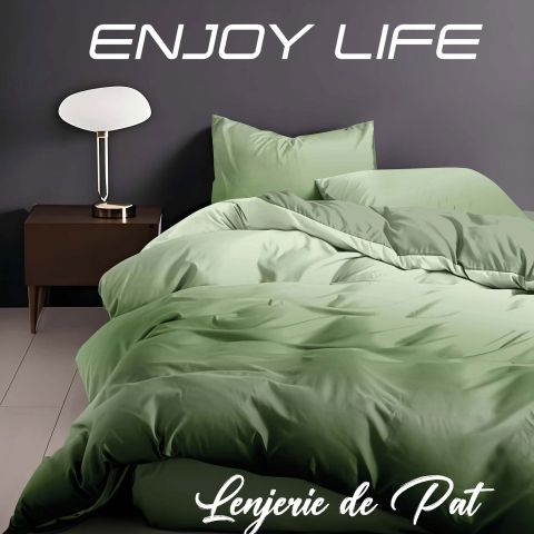 Lenjerie pat Finet Enjoy Life 4 piese, cearșaf pat 240x260 cm, pilotă 200x230 cm, 2 fețe perne 50x70 cm, Verde Închis