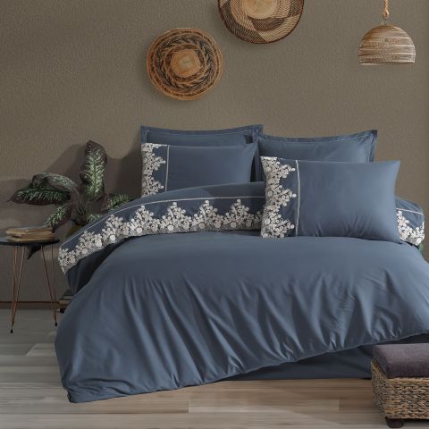 Lenjerie pat dublu Jacquard 100% Bumbac 6 piese, cearsaf pat 240x260 cm, pilota 200x220 cm, 2 fete perne 50x70 si 70x70 cm, Clasy, Albastru OSELA V4