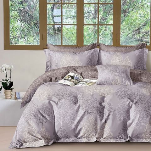 Lenjerie pat dublu 6 piese Percale Bumbac 100%, 6 piese, cu husa saltea 160x200 sau 180x200 cm, pilota 200x230 cm, 2 fete perna 50x70 cm si 70x70 cm, Copaci Mov / Maro, Pucioasa