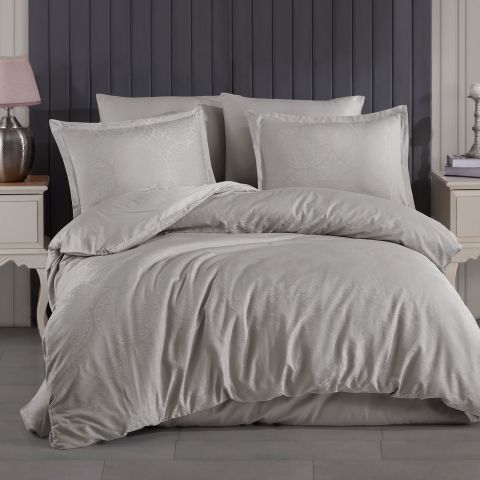 Lenjerie pat dublu Jacquard 100% Bumbac 6 piese, cearsaf pat 240x260 cm, pilota 200x220 cm, 2 fete perne 50x70 si 70x70 cm, Clasy, Gri YODA
