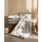 Lenjerie pat bumbac Finet 6 piese PROMO, cearșaf pat 220x240 cm, pilotă 200x220 cm, 2 fețe perne 50x70 și 70x70 cm, Alb/Gri, Pucioasa 