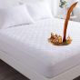 Husă protecție pat matlasată ultrasonic impermeabilă pentru saltea de 160x200 cm cu bordură laterală Alb