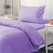 Lenjerie cu elastic la cearsaf pat Damasc Policoton dunga 1 cm, pentru saltea 90 sau 100x200 cm, cearsaf pilota 140x220 cm, fata perna 50x70 cm Lila Iris