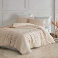Lenjerie pat dublu Bumbac Ranforce Boutique 4 piese, cearsaf pat 240x260 cm, pilota 200x220 cm, 2 fete perne 50x70 cm, Clasy Bej OLERIN V1