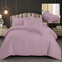 Lenjerie pat dublu 6 piese Damasc Policoton, cearsaf pat 230x250 cm, pilota 200x230 cm, fete perne 50x70 cm si 70x70 cm, dunga 1 cm Lila (6DP75) 