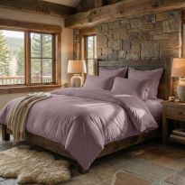 Lenjerie pat dublu 6 piese Damasc Policoton, cearsaf pat 230x250 cm, pilota 200x230 cm, fete perne 50x70 cm si 70x70 cm, dunga 1 cm Lila (6DP75) 