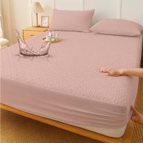 Husă protecție pat matlasată impermeabilă pentru saltea de 200x200, cu 2 fete de perna 50x70 cm Roz