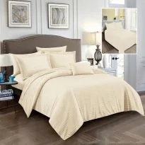 Lenjerie pat dublu 6 piese Damasc Policoton, cearsaf pat 230x250 cm, pilota 200x230 cm, fete perne 50x70 cm si 70x70 cm, dunga 1 cm Crem (6DP45) 