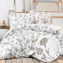 Lenjerie pat dublu extra large Creponata 100% Bumbac, cearsaf pat 240x260 cm, pilota 200x230 cm, 2 fete perna 50x70 cm, Alb Bej, Pucioasa