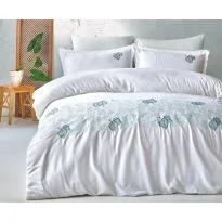 Lenjerie pat Satin Brodat Premium Lux 100% Bumbac, 6 piese king size, cearsaf 240x260 cm, pilota 200x220 cm, 2 fete perne brodate 50x70 cm, 2 fete perne simple 50x70cm, Clasy Dalya V2 Verde Elegant