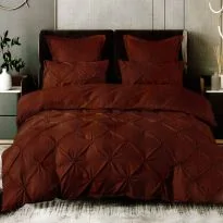 Lenjerie de pat dublu Finet UNI cu pliuri 6 piese cearsaf pat 230x240 cm, pilota 200x230 cm, 2 fete perna 50x70 si 70x70 cm , Maro UNI, Pucioasa