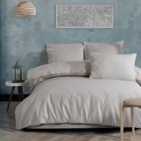Lenjerie pat dublu Jacquard 100% Bumbac 6 piese, cearsaf pat 240x260 cm, pilota 200x220 cm, 2 fete perne 50x70 si 70x70 cm, Clasy, Crem OSELA V6