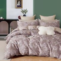 Lenjerie pat dublu 6 piese Percale Bumbac 100%, 6 piese, cu husa saltea 160x200 sau 180x200 cm, pilota 200x230 cm, 2 fete perna 50x70 cm si 70x70 cm, Flori Bej / Mov, Pucioasa