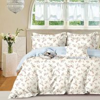 Lenjerie pat dublu 6 piese Percale Bumbac 100%, 6 piese, cu husa saltea 160x200 sau 180x200 cm, pilota 200x230 cm, 2 fete perna 50x70 cm si 70x70 cm, Floricele marunte Crem / Rosu, Pucioasa