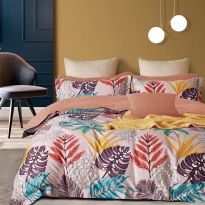 Lenjerie pat o persoana Percalle imprimat Bumbac 100%, 3 piese, cearsaf pat 160x240 cm, pilota 150x220 cm, fata perna 50x70 cm, Flori colorate Mov / Galben, Pucioasa