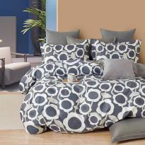 Lenjerie pat o persoana Percalle imprimat Bumbac 100%, 3 piese, cearsaf pat 160x240 cm, pilota 150x220 cm, fata perna 50x70 cm, Moderna Alb / Albastru, Pucioasa
