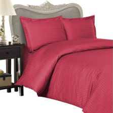 Lenjerie de pat o persoana Damasc Policoton dunga 1 cm, 3 piese, cearsaf pat 160x230 cm, cearsaf pilota 140x220 cm, fata perna 50x70 cm Rosu Persan