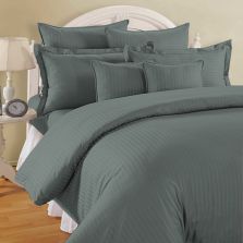 Lenjerie de pat dublu king size 6 piese Damasc Policoton dunga 1 cm, cearsaf pat 230x260 cm, cearsaf pilota 200x230 cm, fete perne 50x70 cm si 70x70 cm, Gri Inchis