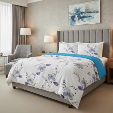 Lenjerie pat dublu ELVO 4 piese cearsaf pat 230x250 cm, pilota 200x230 cm, 2 fete perne 50x70 cm, Imprimeu floral Alb / Albastru Ralex Pucioasa