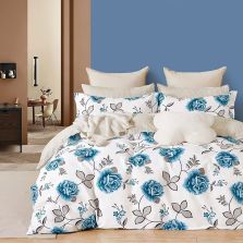 Lenjerie de pat dublu Percalle imprimat Bumbac 100% 4 piese cearsaf pat 240x260 cm, pilota 200x230 cm, 2 fete perne 50x70 cm, Trandafiri Crem / Albastru, Pucioasa