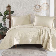 Cuvertura matlasata pat dublu, 240x260 cm si 2 Fete perne 50x70 cm, Clasy Crem AVOLA V6