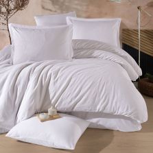 Lenjerie pat dublu Jacquard 100% Bumbac 6 piese, cearsaf pat 240x260 cm, pilota 200x220 cm, 2 fete perne 50x70 si 70x70 cm, Clasy, Alb MARLET V1