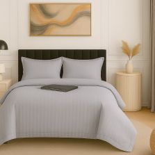 Lenjerie pat dublu XXL Damasc Policoton, cearsaf pat 230x260 cm, pilota 200x230 cm, 2 fete perne 50x70 cm, Gri Argintiu Deschis IMP21