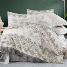 Lenjerie pat Bumbac Ranforce 4 piese cearsaf pat 240x260 cm, pilota 200x220 cm, 2 fete perne 50x70 cm, Crem / Bej Cappuccino, Ralex Pucioasa