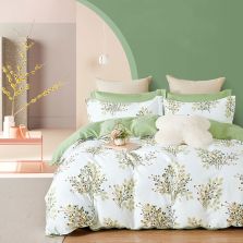 Lenjerie pat dublu extra large Percalle imprimat Bumbac 100%, 6 piese, cearsaf pat 240x260 cm, pilota 200x230 cm, 2 fete perna 50x70 cm si 70x70 cm, Copaci Alb / Verde, Pucioasa