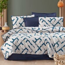 Lenjerie pat dublu extra large Creponata 100% Bumbac, cearsaf pat 240x260 cm, pilota 200x230 cm, 2 fete perna 50x70 cm, Albastru Alb, Pucioasa