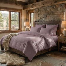 Lenjerie pat dublu 6 piese Damasc Policoton, cearsaf pat 230x250 cm, pilota 200x230 cm, fete perne 50x70 cm si 70x70 cm, dunga 1 cm Lila (6DP75) 