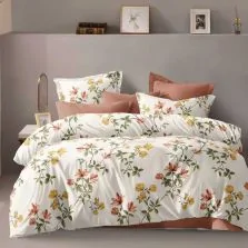 Lenjerie pat dublu Economy 6 piese, cearsaf pat cu husa 180x200 cm si pilota 200x230 cm, 2 fete perne 50x70 si 2 fete perna 70x70, Floricele Crem/Portocaliu ECNH47 Ralex Pucioasa