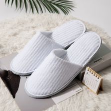 Papuci tip Hotel și SPA din velur și talpă cauciuc 10 mm, de unică folosință LUXE SOLE , Alb