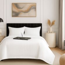 Lenjerie pat Damasc Policoton XXL - Super Preț, cearșaf 230x260 cm, pilotă 200x230 cm, 2 fețe perne 50x70 cm, Alb