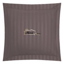 Fata de perna Damasc Bumbac 100% dunga 1 cm, 70 x 70 cm si tiv cu bordura 3,5 cm, Maro