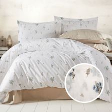 Lenjerie pat dublu Creponata 100% Bumbac, cearsaf pat 200x230 cm, pilota 180x215 cm, 2 fete perna 50x70 cm, Floricele Alb-Bej, Pucioasa