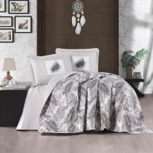 Cuvertura matlasata pat dublu, 240x260 cm si 2 Fete perne 50x70 cm, Clasy Maro PUMA V2