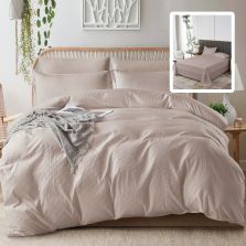 Lenjerie pat dublu Creponata UNI 6 piese, cearsaf pat 230x250 cm, pilota 200x230 cm, 2 fete perna 50x70 si 70x70 cm, Cappuccino, Pucioasa