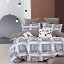 Lenjerie pat dublu 6 piese Percale Bumbac 100%, 6 piese, cu husa saltea 160x200 sau 180x200 cm, pilota 200x230 cm, 2 fete perna 50x70 cm si 70x70 cm, Eleganta Gri / Maro, Pucioasa