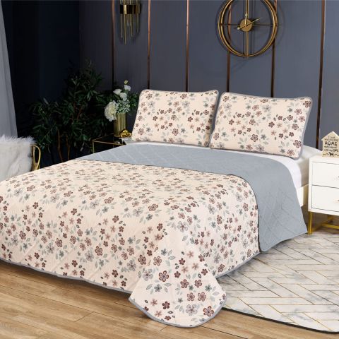 Cuvertura pat matlasata imprimta 230x250 cm cu 2 fete perne 50x70 cm, Floricele marunte Bej